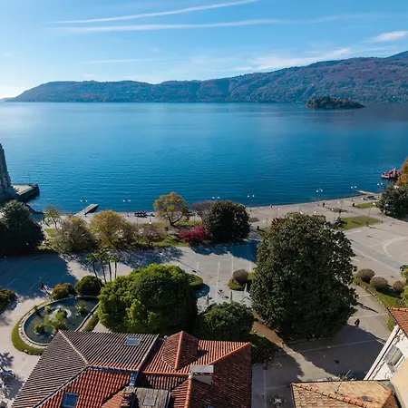 Charles Appartement Verbania